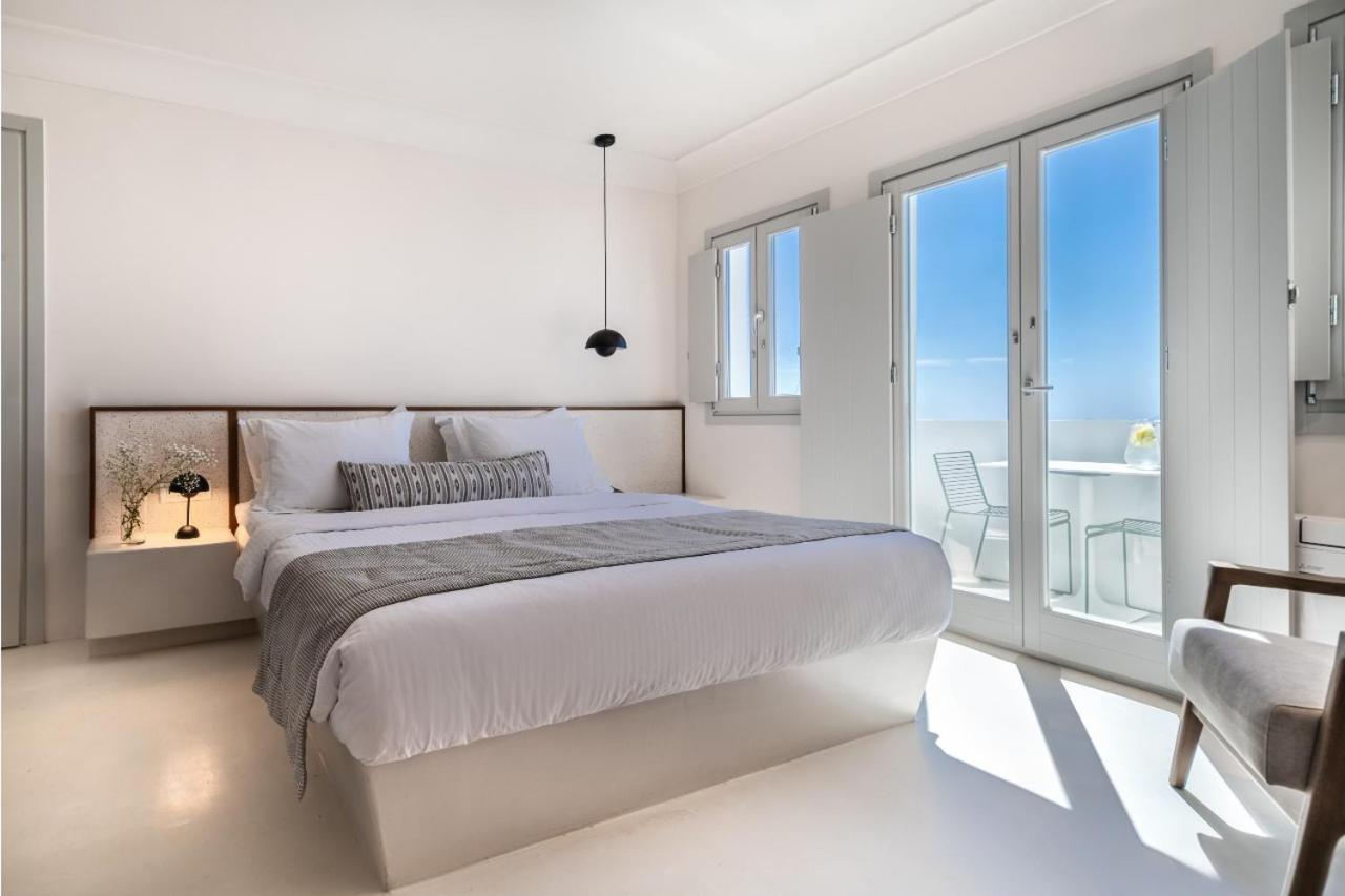 Akra & Hotel 3*